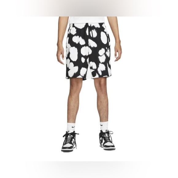 Nike Sportswear Mens Shorts Essentials French Terry - Picture 2 of 2